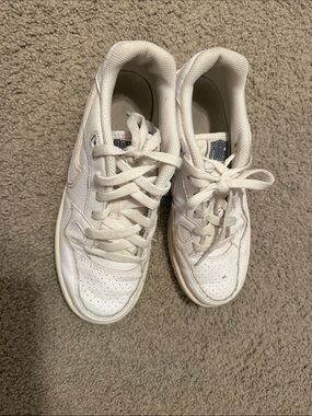 Nike Kids White Low-Top Lace-Up Sneakers